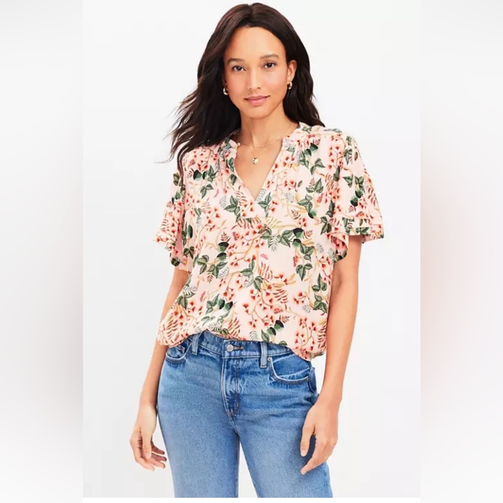 LOFT Pink Floral Pleated V-Neck Short Sleeve Blouse